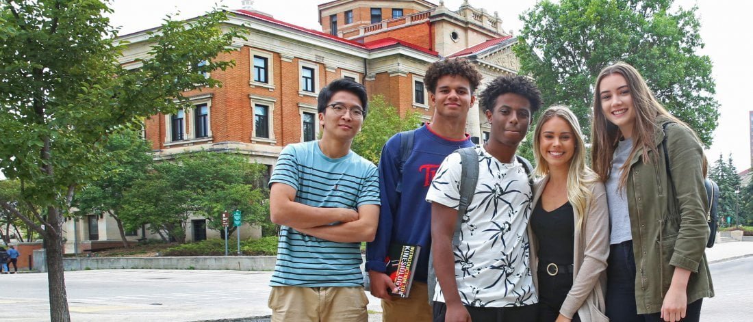 University of Manitoba Undergraduate Student Scholarships 20222023