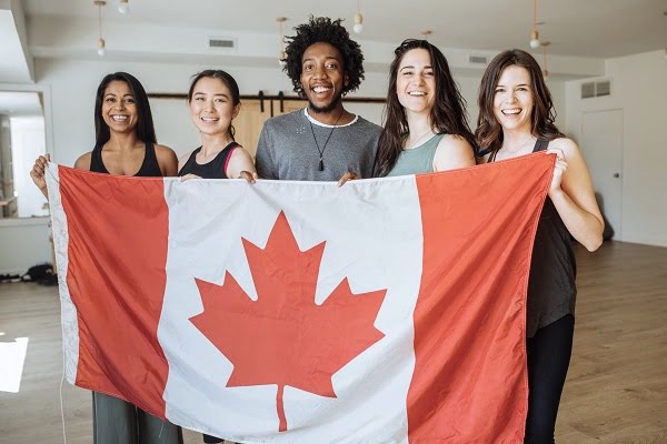 Top 5 Postgraduate Courses in Canada: Course Duration, Fees — Mediangr Top 5 Postgraduate Courses In Canada: Course Duration, Fees